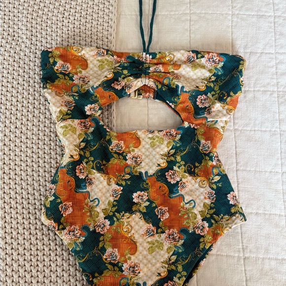 Bydee One Piece - Picture 7 of 8